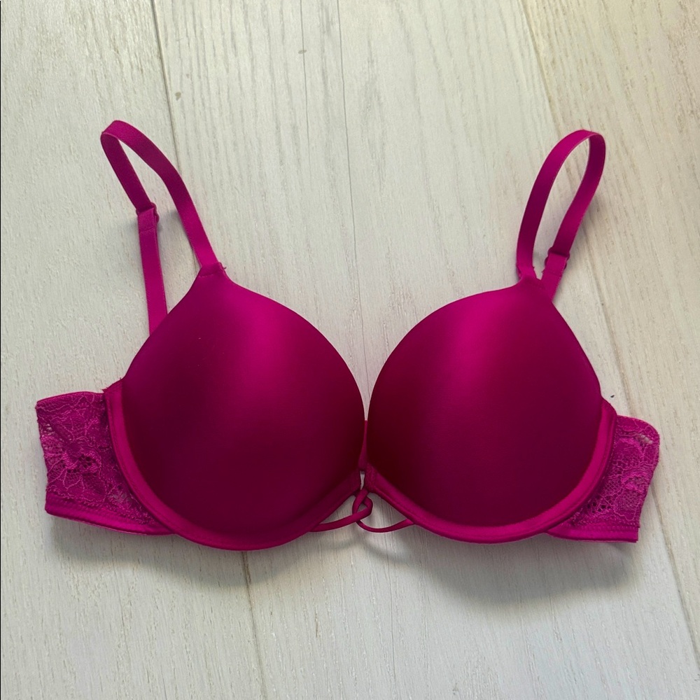 Elegant Fuchsia Lace Bra 34B